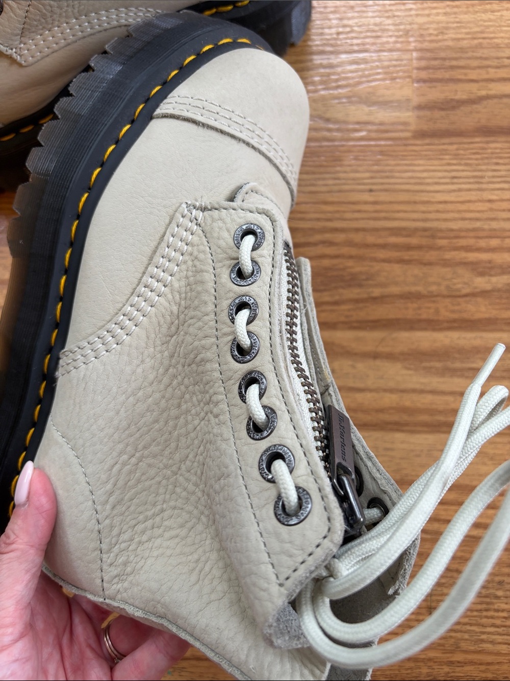 Dr. Martens Sinclair Boots in Mint - Picture 5 of 9